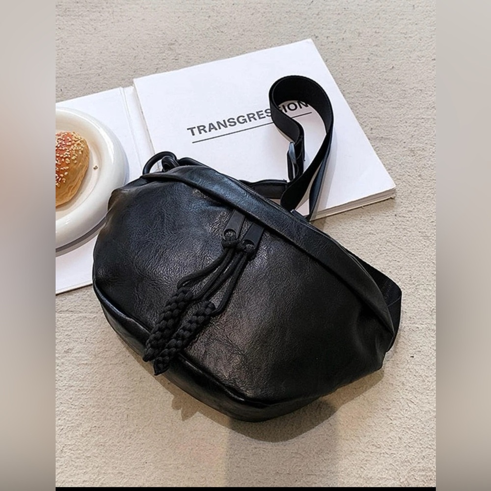 New Crossbody Bag, Fanny Pack - Picture 9 of 9